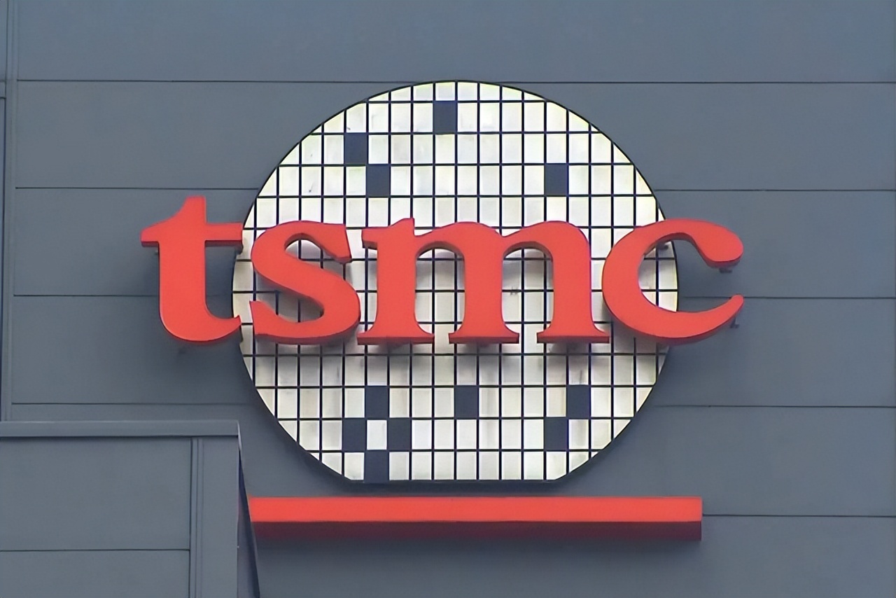 台積電真(zhen)的慌了，它(ta)可能真的(de)要求助于(yú)中國芯片(pian)了