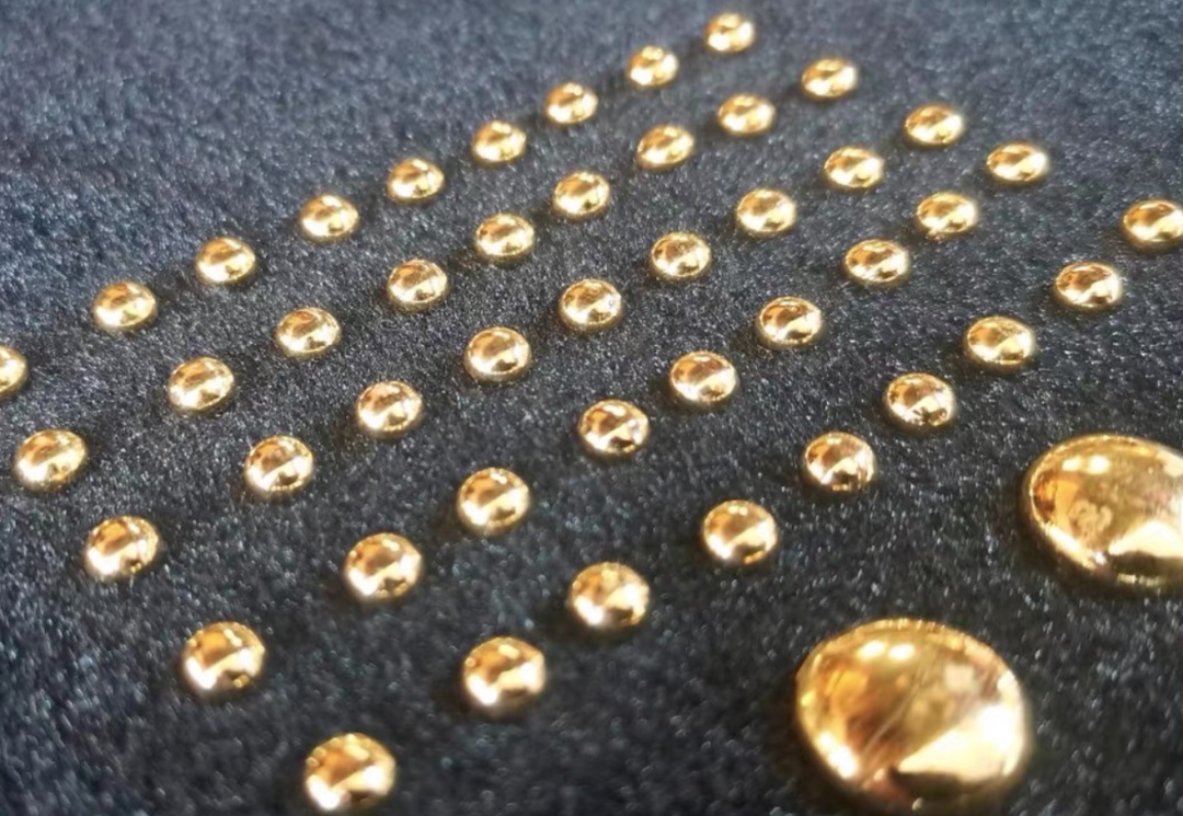 這(zhè)屆年輕人，怎麼(me)開始囤黃金了(le)？